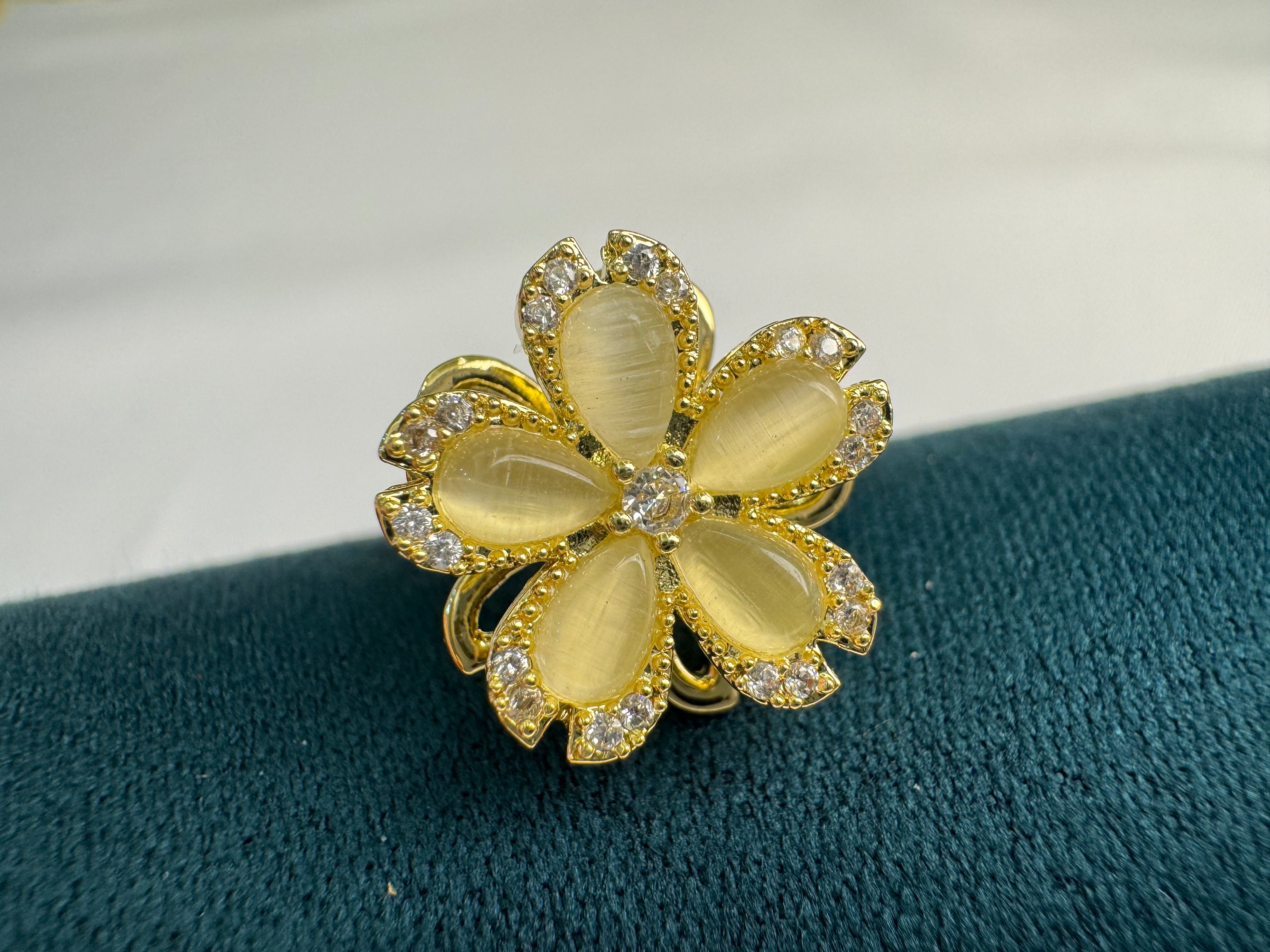 New 2025 Petal Ring Open Wrap Ring Anti-Anxiety Relief Ring Suitable for Men and Women