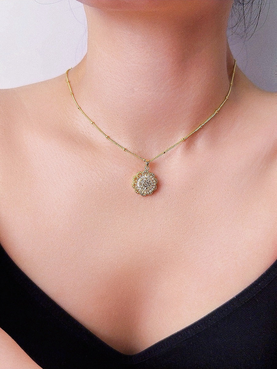 New 2025 Sunflower Spinner Necklace – Rotating Pendant for Anxiety Relief|Uplifting Fidget Jewelry for Women