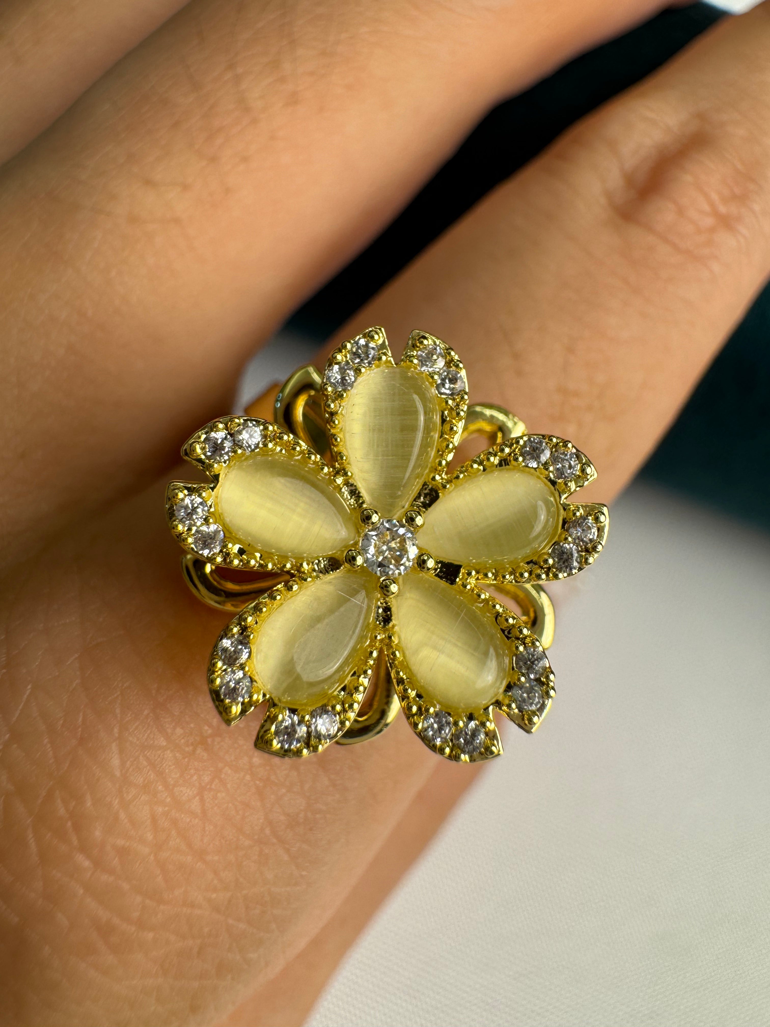 New 2025 Petal Ring Open Wrap Ring Anti-Anxiety Relief Ring Suitable for Men and Women