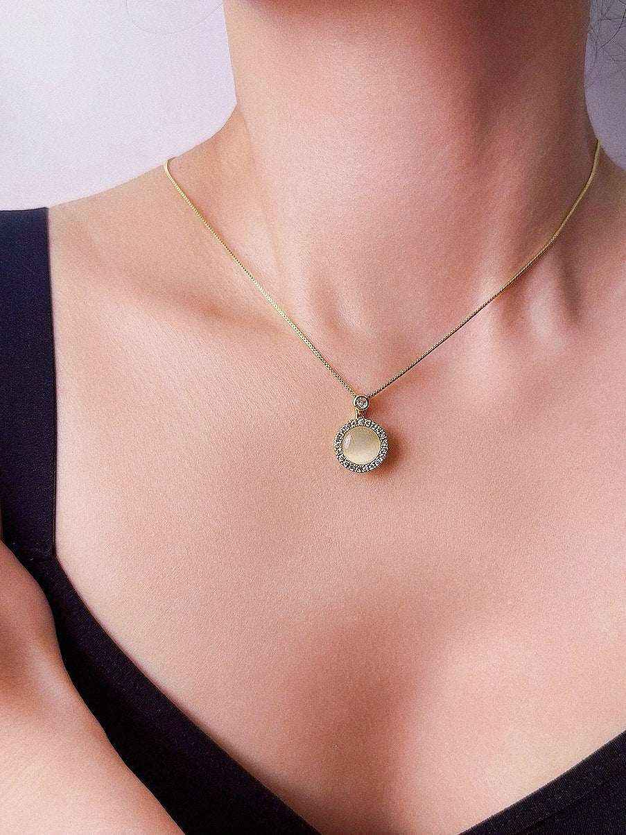New 2025 Luxe Spinner Jewelry Set – Cat-Eye Planet Ring & Rotating Pendant Necklace｜Elegant Anti-Anxiety Fidget Accessories for Women｜Zircon Vintage Emo Style