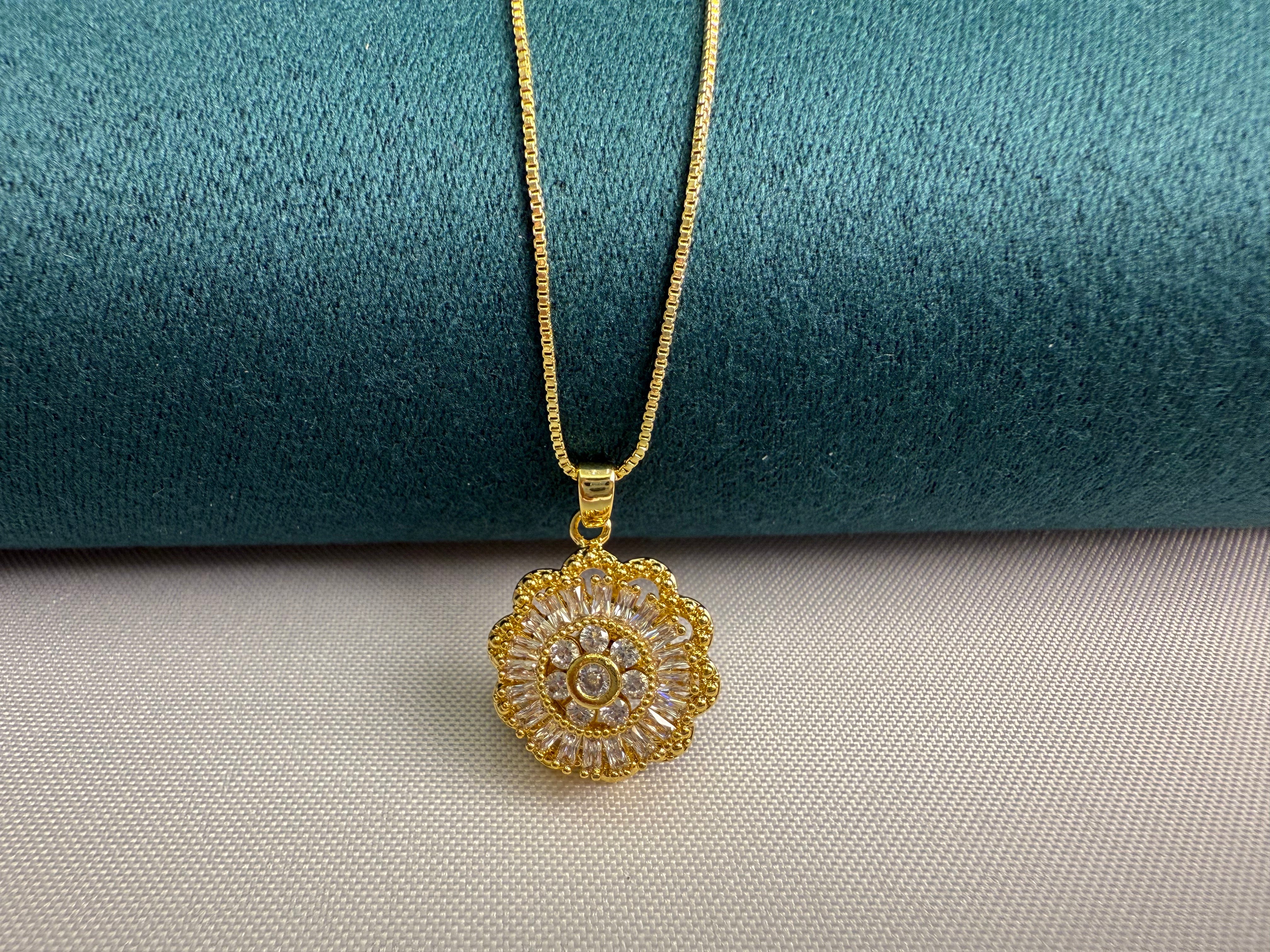 New 2025 Daisy Blossom Spinner Set – Crystal Rotating Flower Necklace & Fidget Ring for Women｜Elegant Anti-Anxiety Jewelry Gift