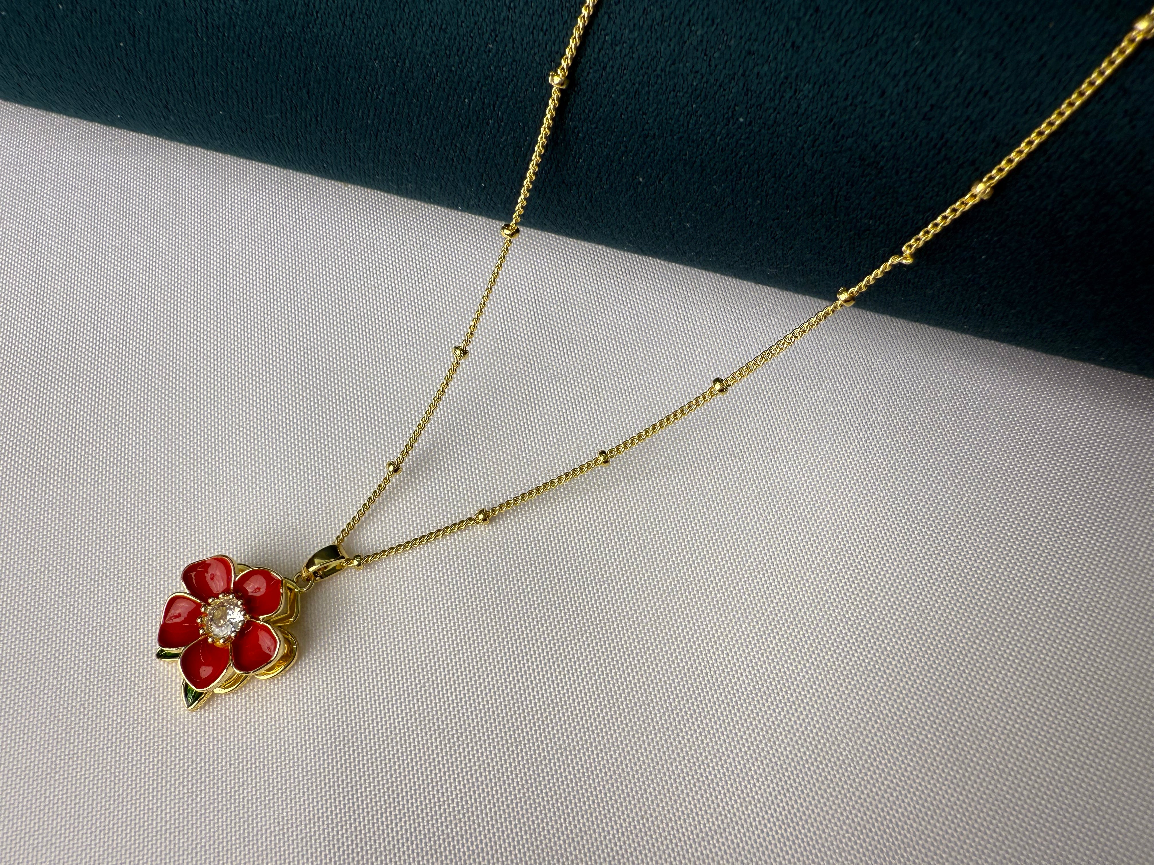 News 2025 Camellia Spinner Necklace – Elegant Rotating Fidget Pendant for Women｜Anxiety Relief Jewelry with Floral Design