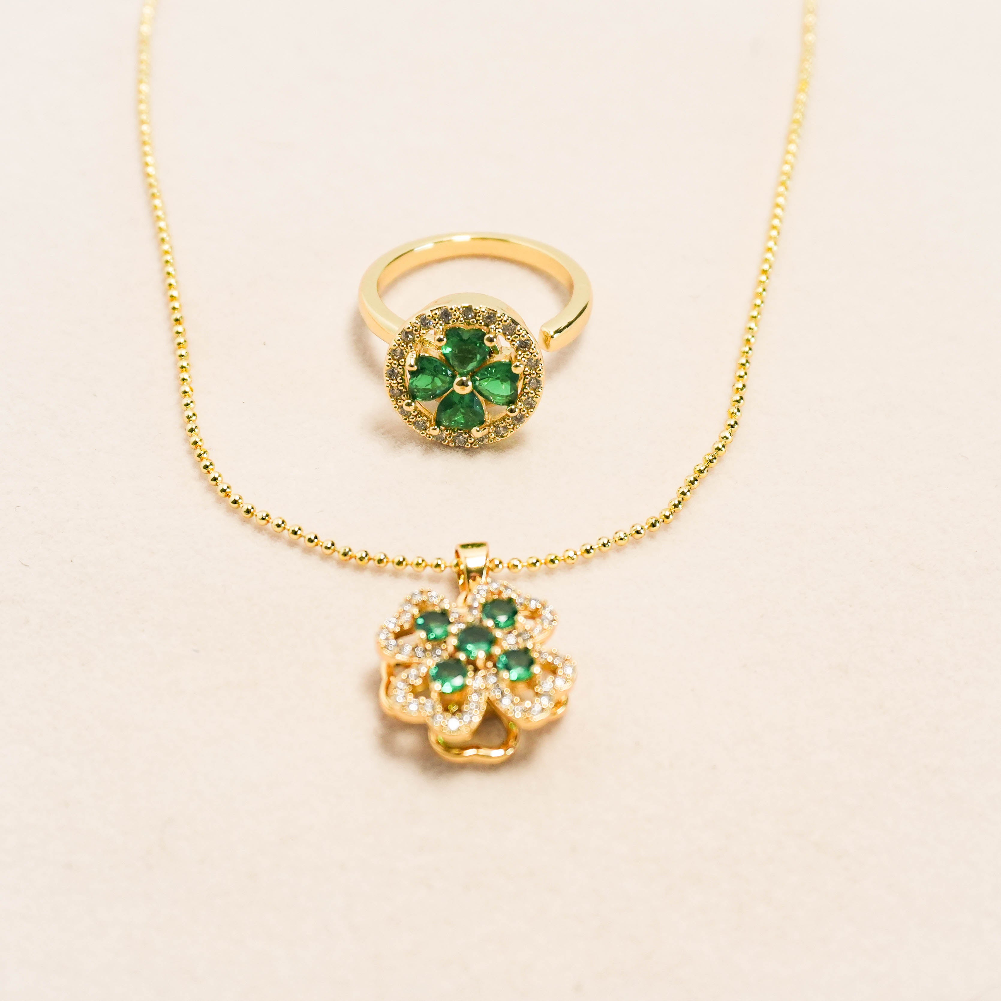 New 2025 Luxe Lucky Clover Spinner Set – Green Zircon Necklace, Ring & Bracelet｜Rotating Anti-Anxiety Jewelry for Women & Men
